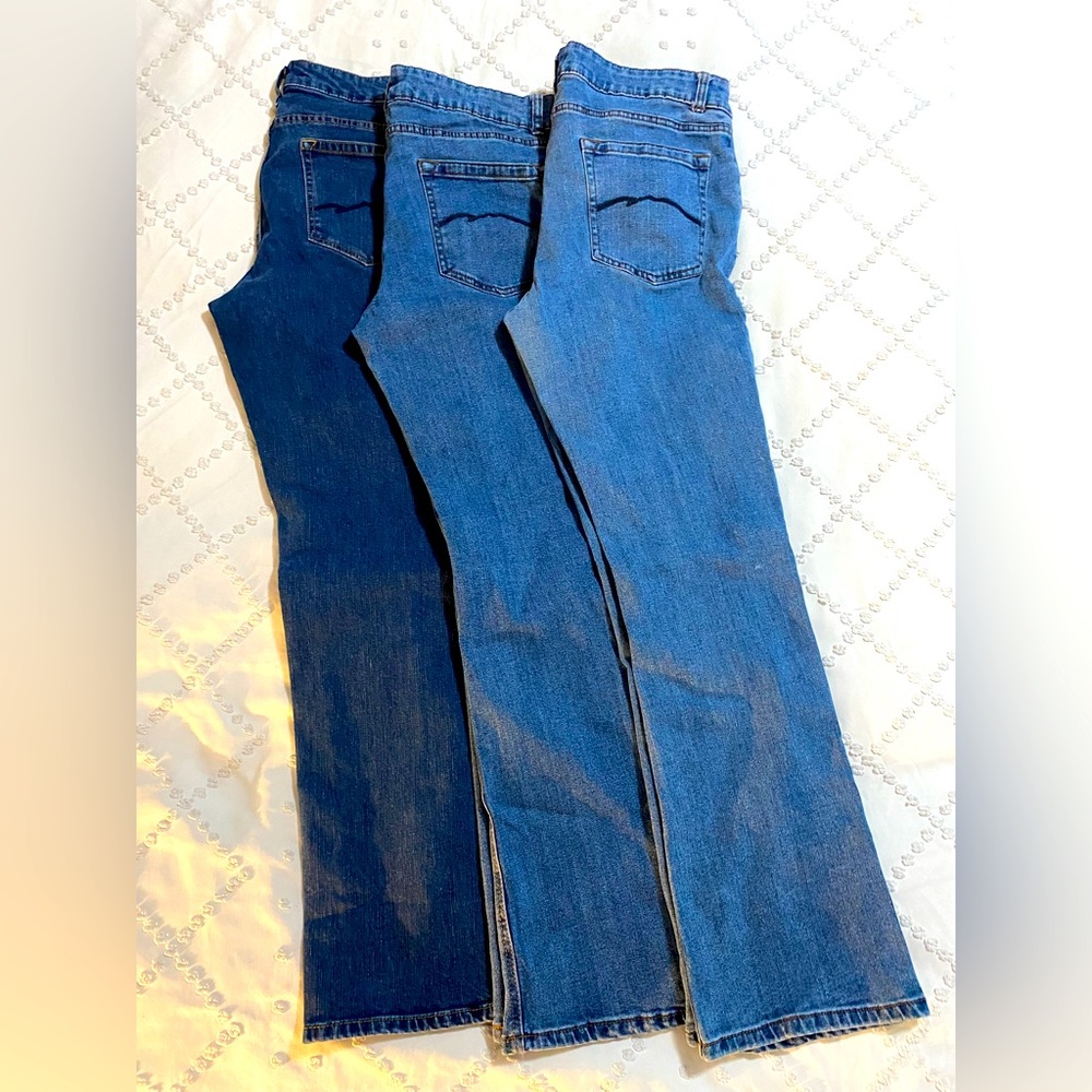 3 pairs Midrise bootcut straight jeans jeans with stretch size 12